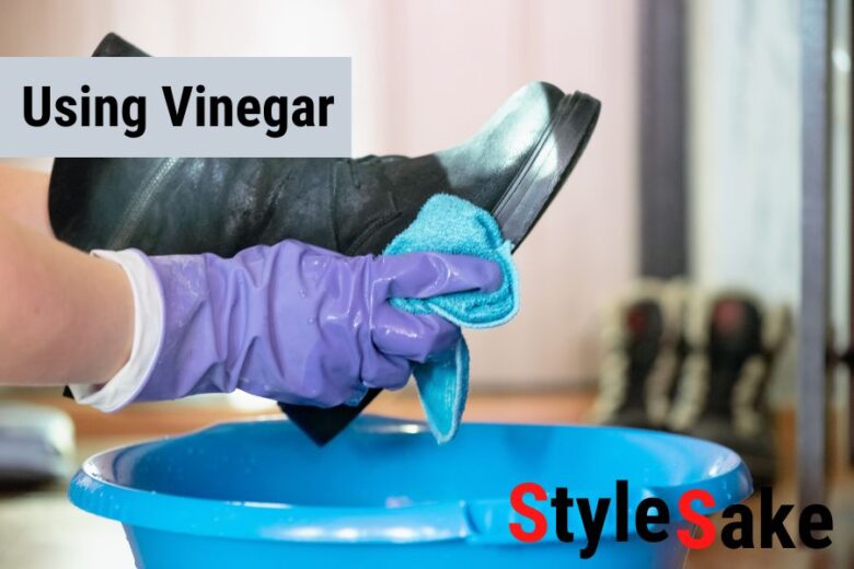 vinegar to remove gum